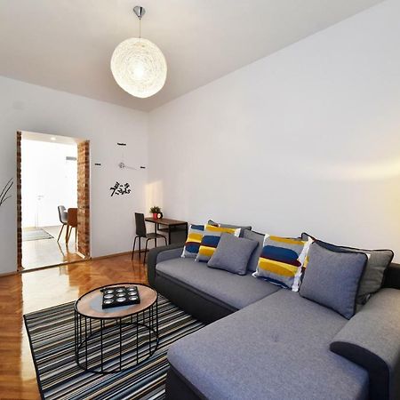 Corner Apartments Savska ซาเกร็บ ภายนอก รูปภาพ