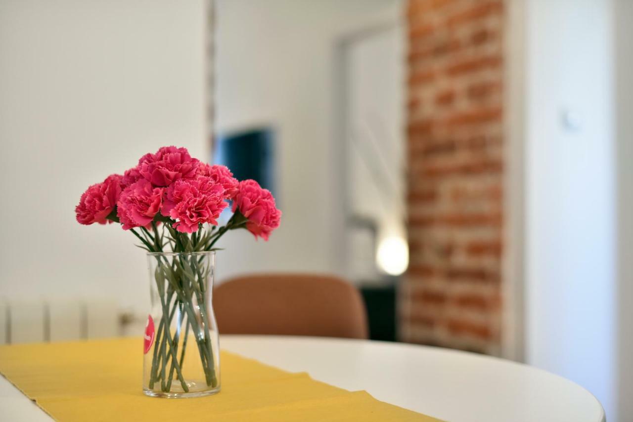 Corner Apartments Savska ซาเกร็บ ภายนอก รูปภาพ
