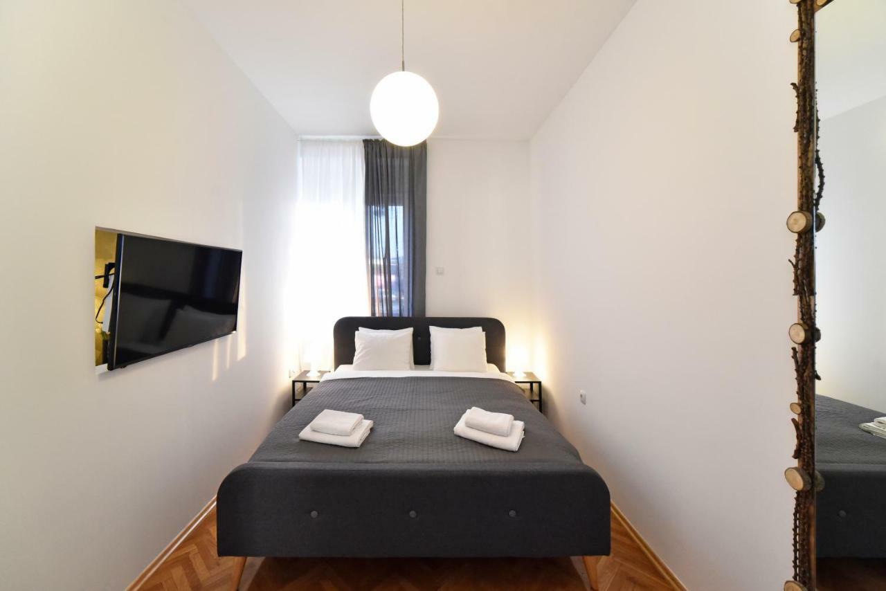 Corner Apartments Savska ซาเกร็บ ภายนอก รูปภาพ