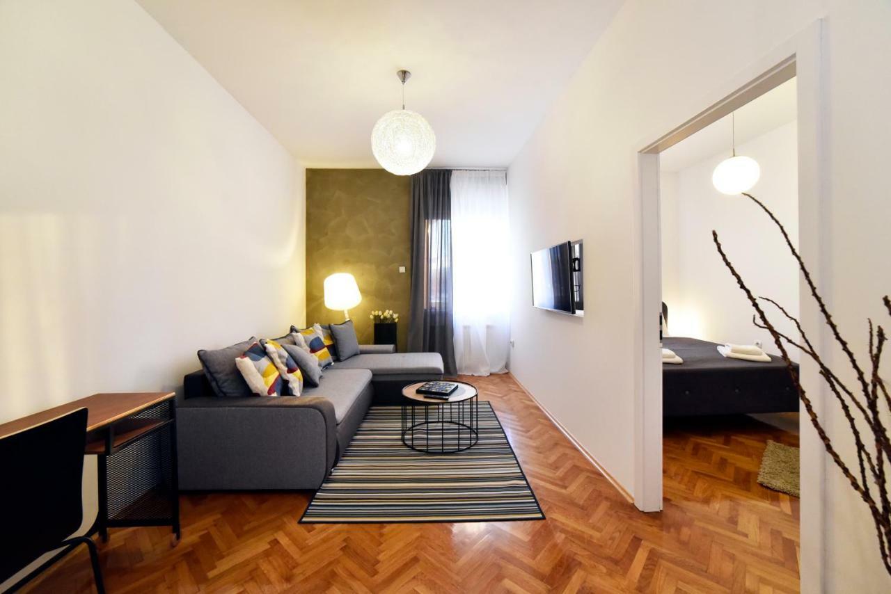 Corner Apartments Savska ซาเกร็บ ภายนอก รูปภาพ
