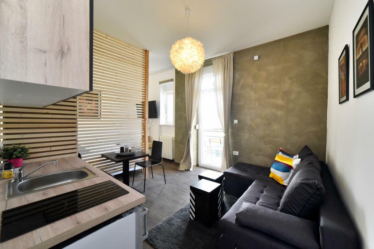 Corner Apartments Savska ซาเกร็บ ภายนอก รูปภาพ