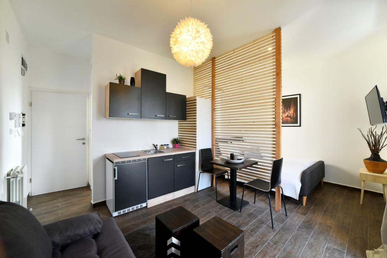 Corner Apartments Savska ซาเกร็บ ภายนอก รูปภาพ