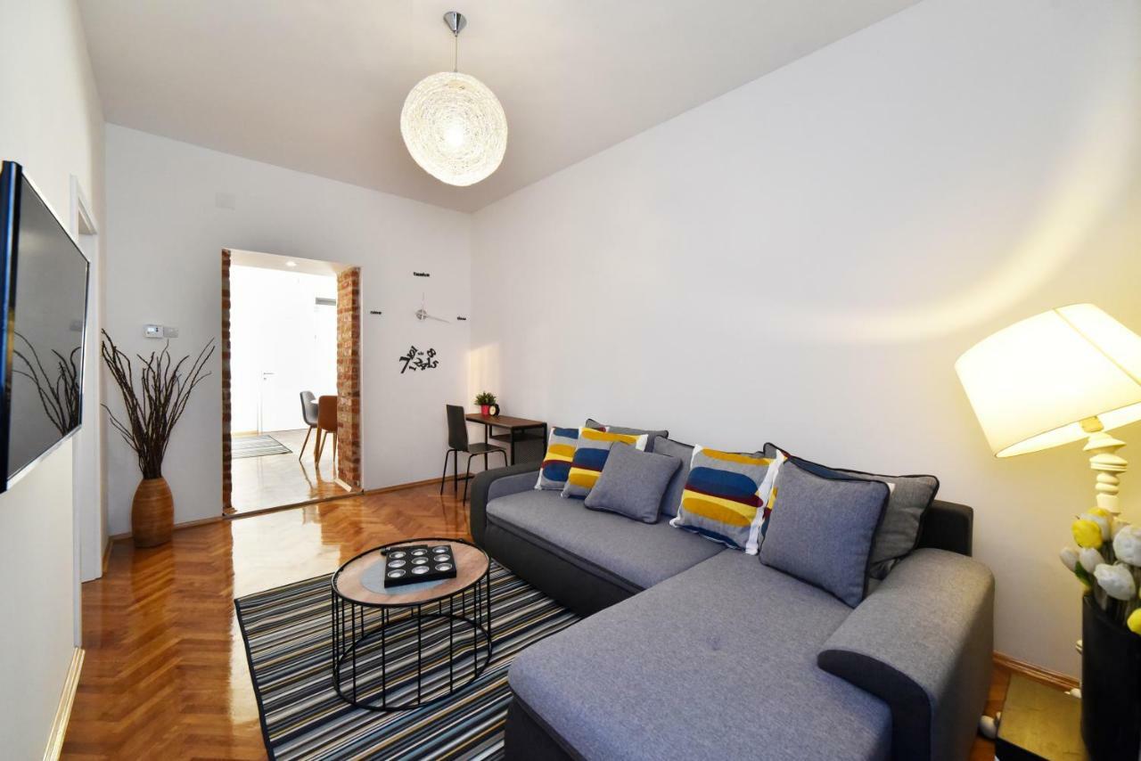 Corner Apartments Savska ซาเกร็บ ภายนอก รูปภาพ