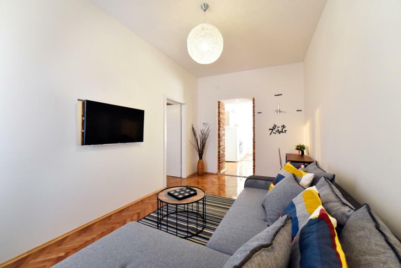 Corner Apartments Savska ซาเกร็บ ภายนอก รูปภาพ