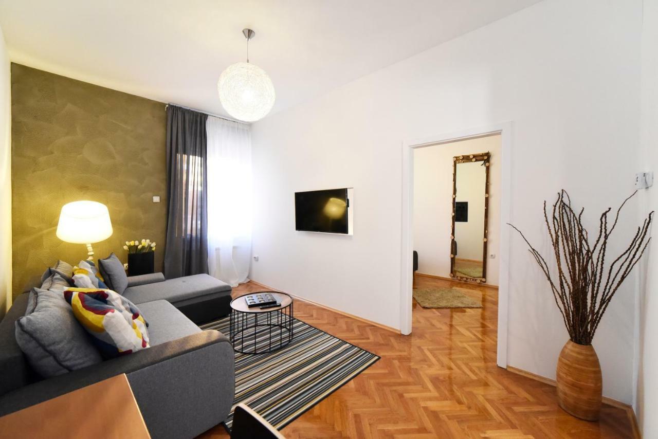 Corner Apartments Savska ซาเกร็บ ภายนอก รูปภาพ