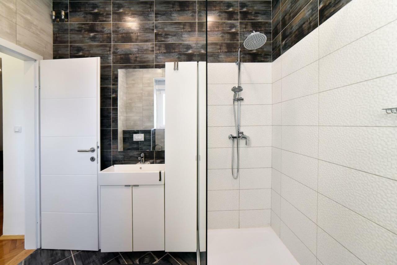Corner Apartments Savska ซาเกร็บ ภายนอก รูปภาพ